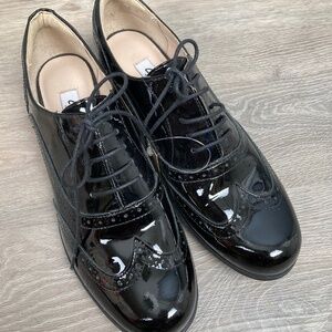 Clarks Black Patent Leather Oxford Shoes Size 9